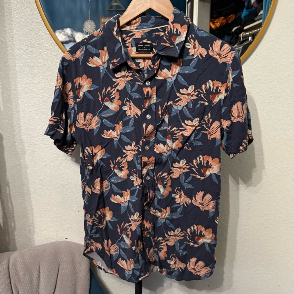Ocean Current Casual Button Down